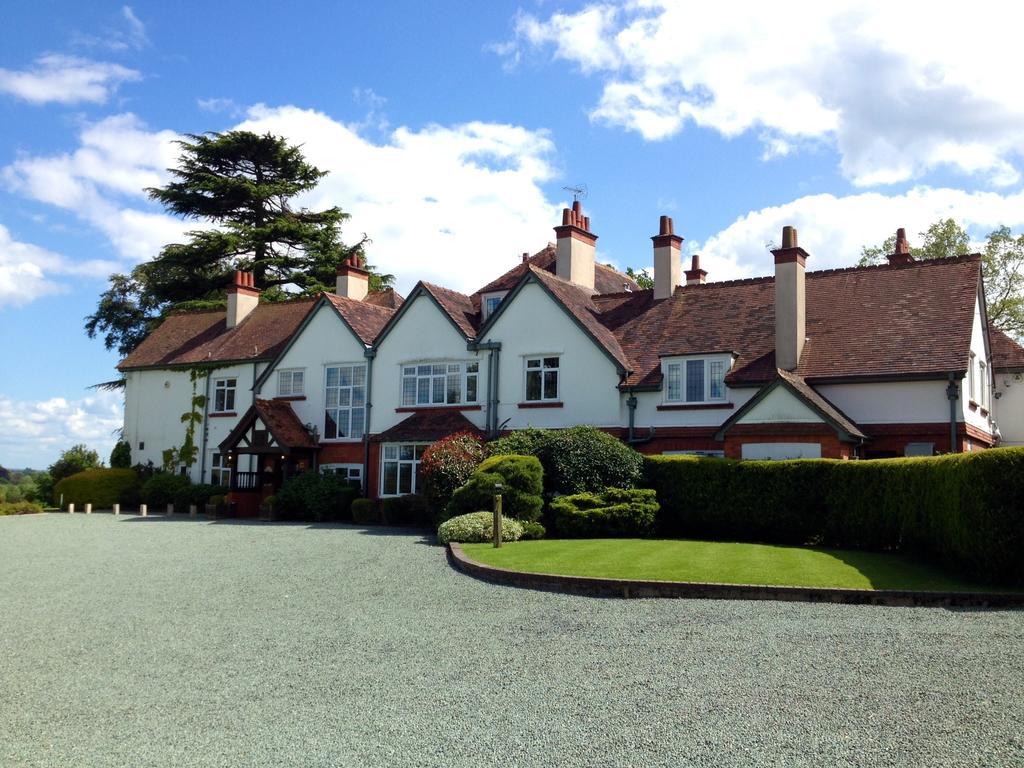 Overton Grange Country Hotel Лудлоу Экстерьер фото